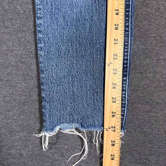 Gap Cheeky Straight Sky High Jeans Women 26 Blue Denim Raw Hem High Rise Raw Hem - Picture 7 of 8